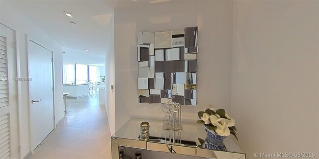 Foto del edificio - 88 SW 7th St