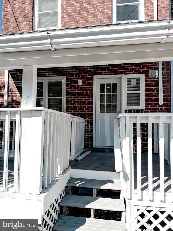 Building Photo - 7713 Baltimore St