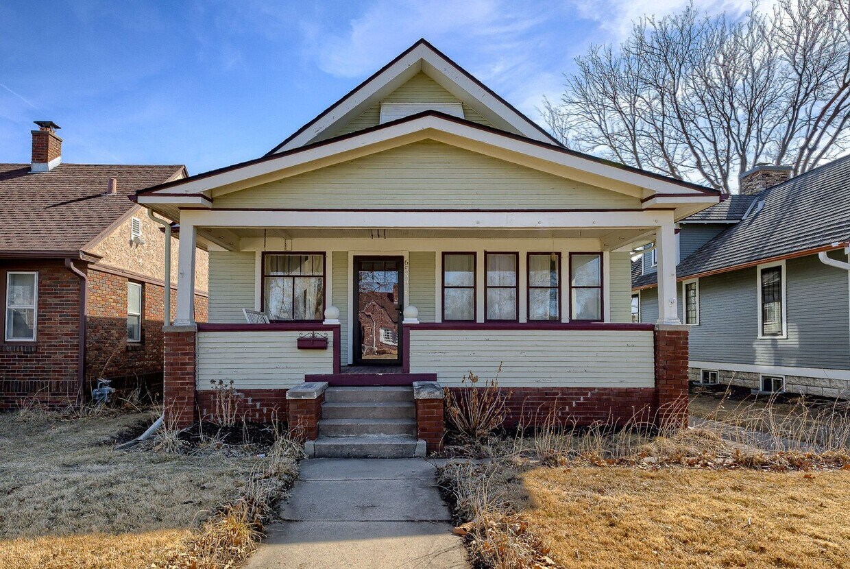 Primary Photo - Nicely Updated 4 Bedroom With Heated 2+ Ca...