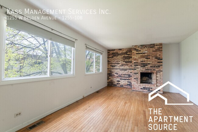 Foto del edificio - 1257 W Belden Ave