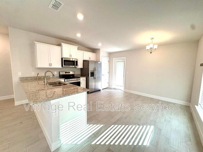 Foto del edificio - 36140 Trinity Glade Rd