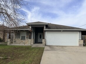 Building Photo - 103 S 4th St