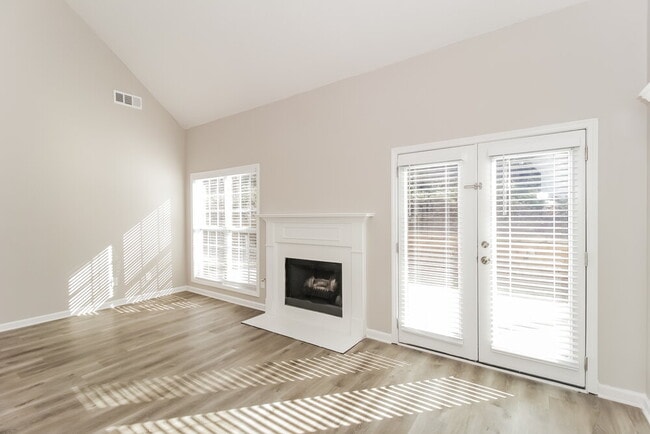 Building Photo - 2674 Neighborhood Walk