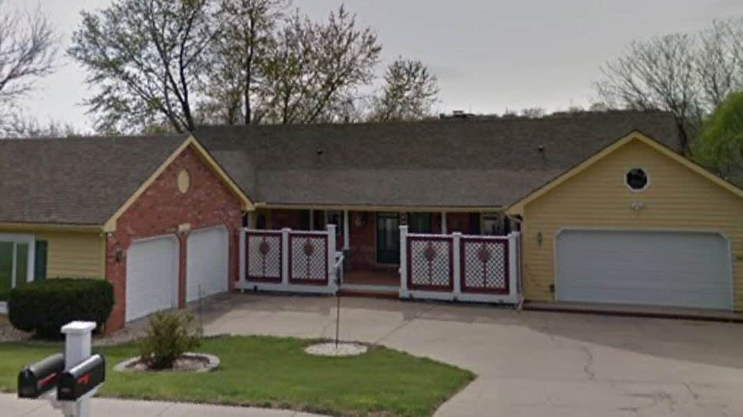 Extrior - Unit on the Left - 3023 University Dr