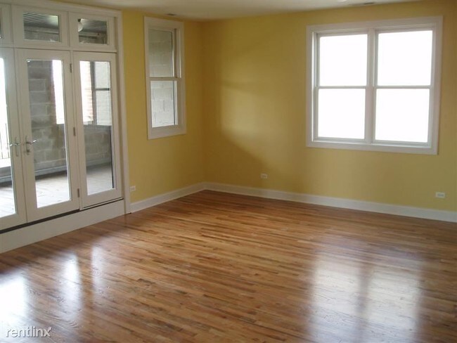 Foto del edificio - 217 E 31st St