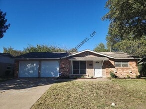 Building Photo - 1175 Dublin Dr