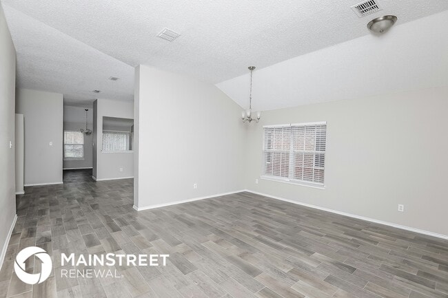 Foto del edificio - 7417 Snow Ridge Dr