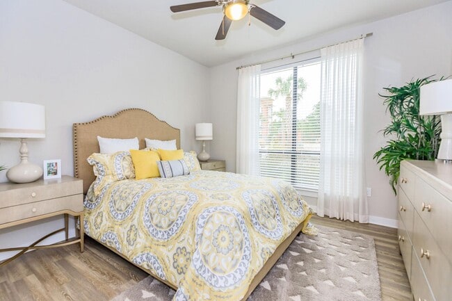Foto del edificio - Don’t Just Dream It – Live It in Katy 2/2!