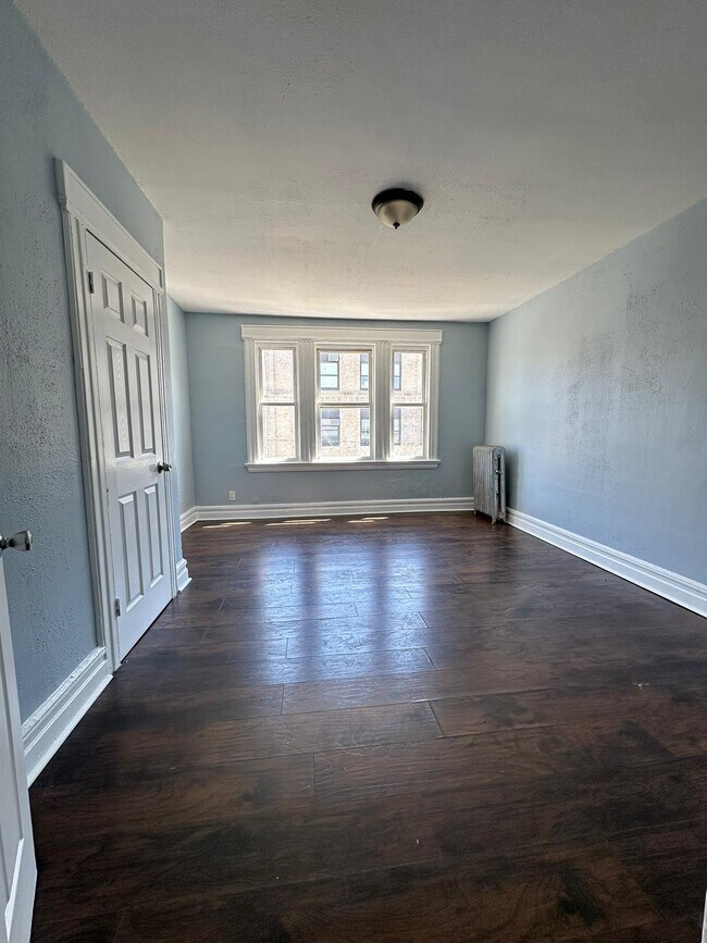 Building Photo - 903 Hunterdon St