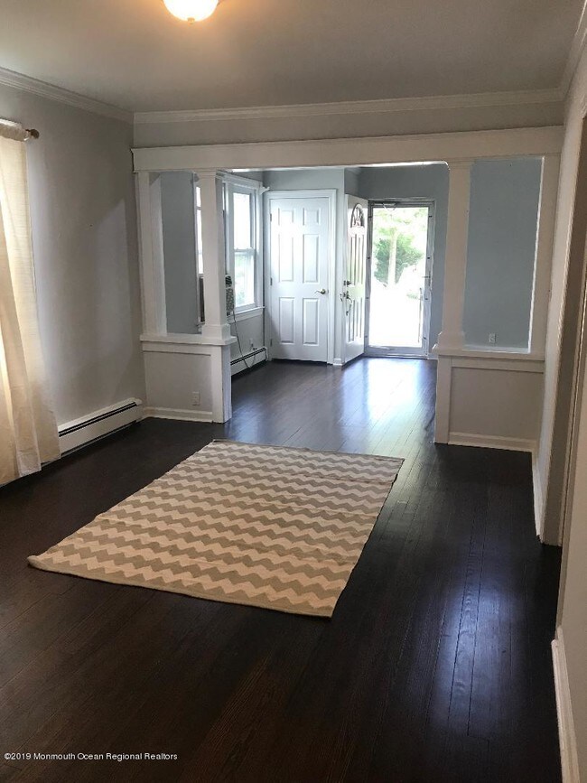 Foto del edificio - 31 De Normandie Ave