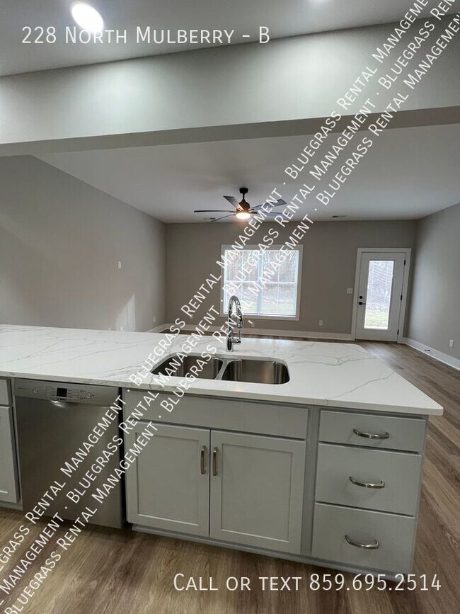 Building Photo - Beautiful New Construction 2 Bed 2.5 Bath ...