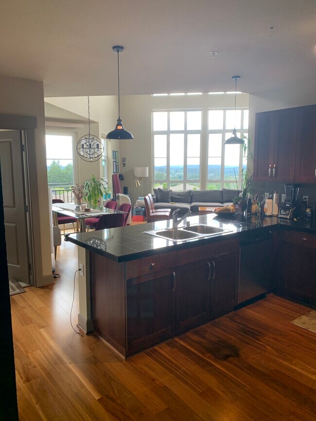 1840 25th Ave NE Unit 405, Issaquah, WA 98029 Condo for Rent in