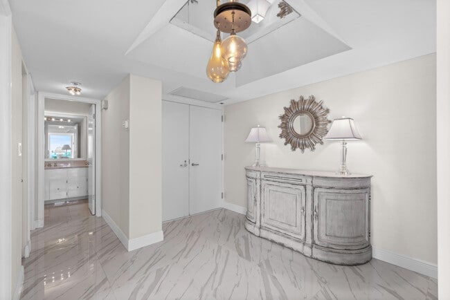 Foto del edificio - 5550 N Ocean Dr