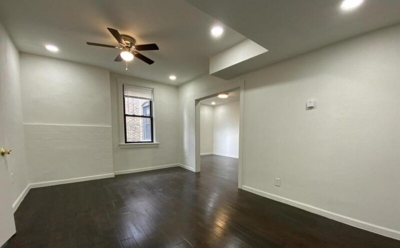 Foto principal - 5677 Hobart St