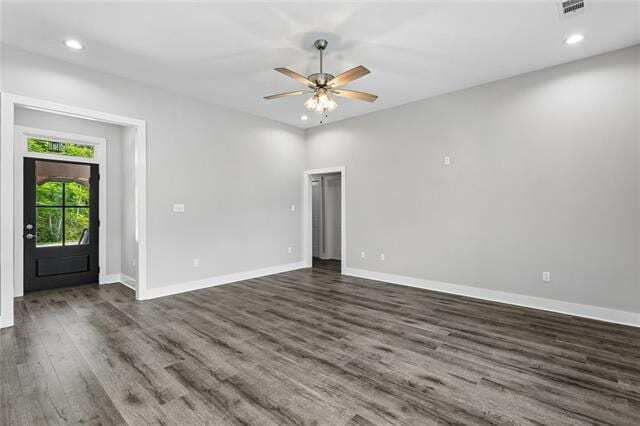 Building Photo - 60407 Vermillion Dr