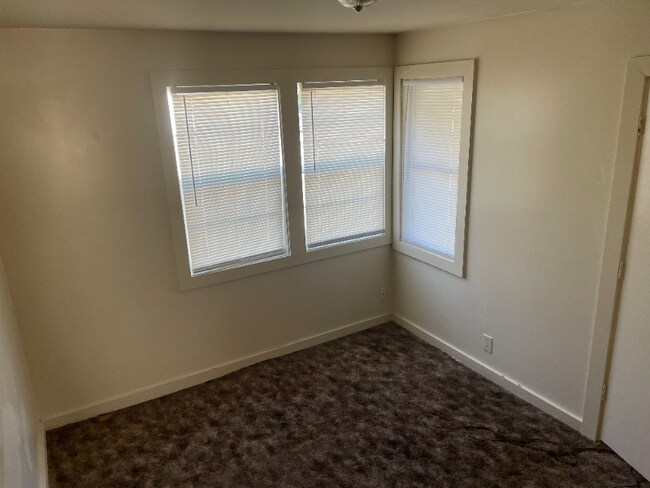 Foto del edificio - 2704 E Haskell St