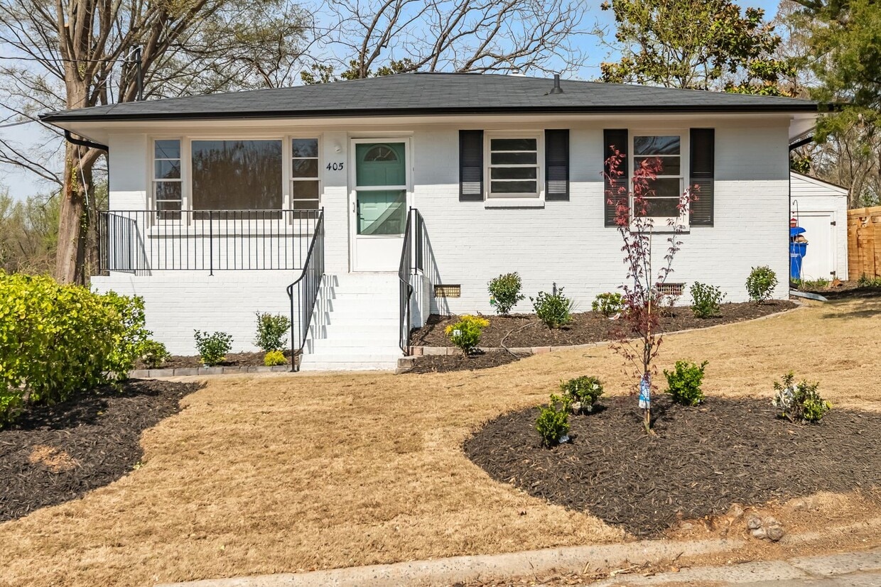 Newly Renovated Ranch-style Home - Newly Renovated Ranch-style Home