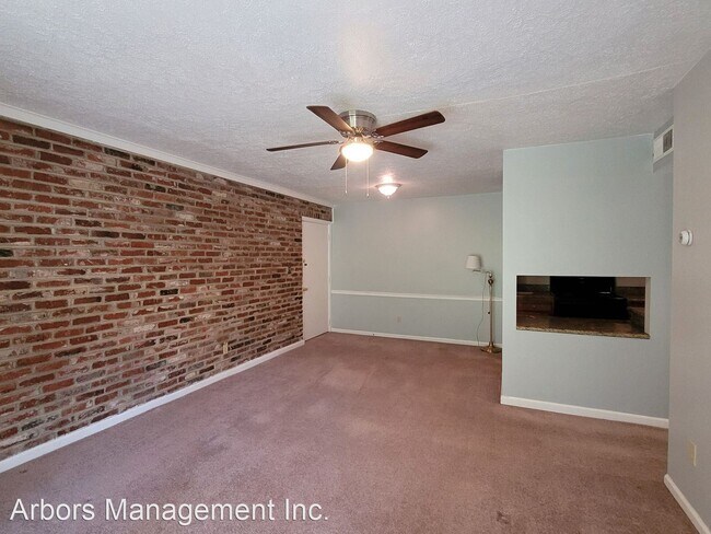Foto del edificio - 2 br, 1 bath House - 960 Chatham Park Driv...