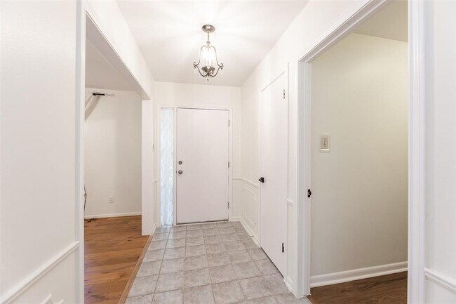 Foto del edificio - 5639 Indigo St