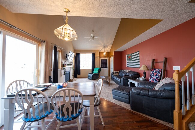 Building Photo - 17570 Gillette Way