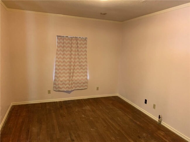 Building Photo - 4428 Gillis St