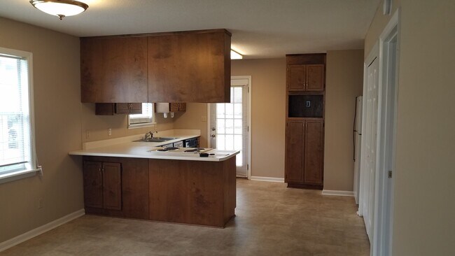 Building Photo - Beautiful Home in Valdosta, Ga!