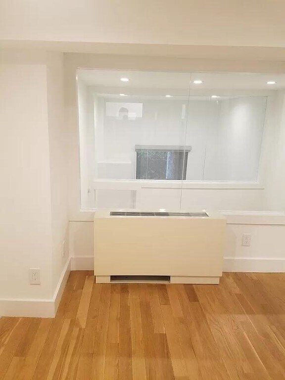 Foto del edificio - 210-220 E 22nd St