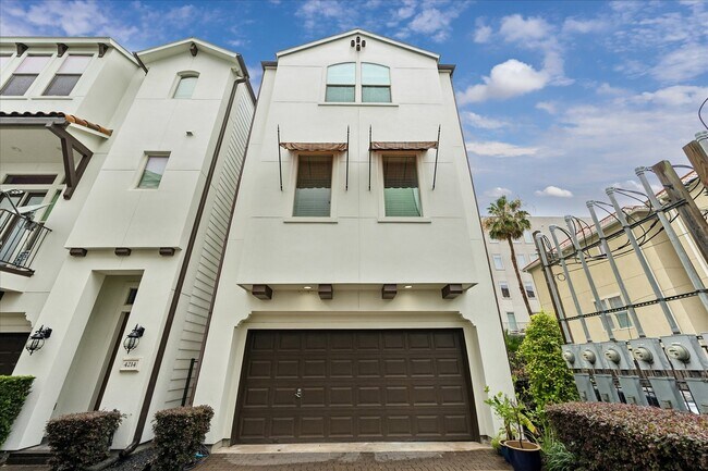 Foto del edificio - 4212 Dickson St
