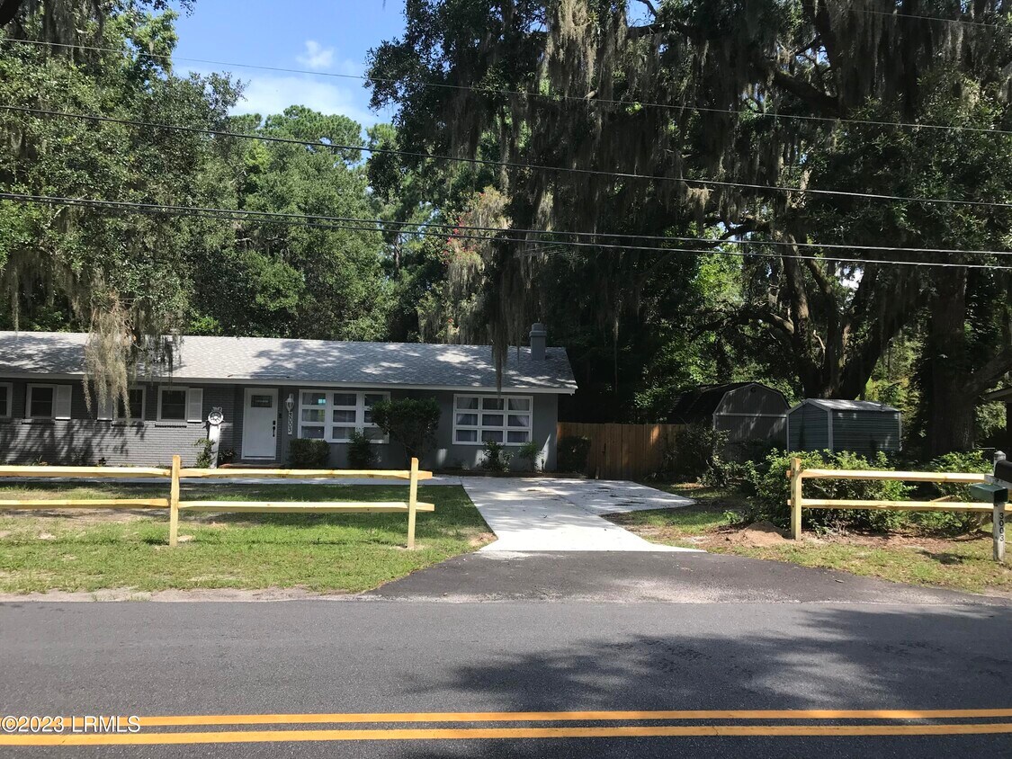 3003 Cypress St., Beaufort, SC 29906 House Rental in Beaufort, SC