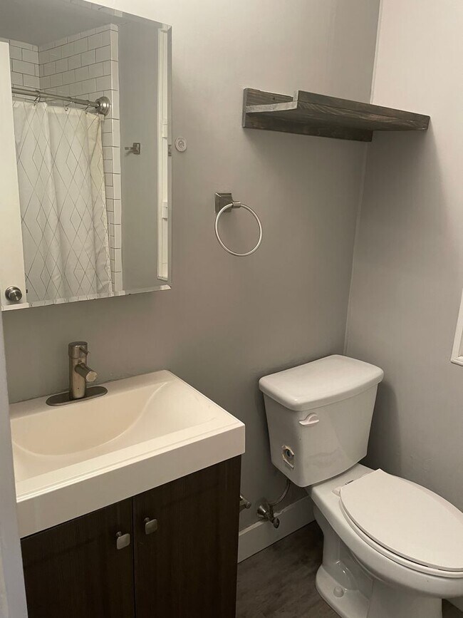 Foto del edificio - Southie 4 Bed Available 9/1/26