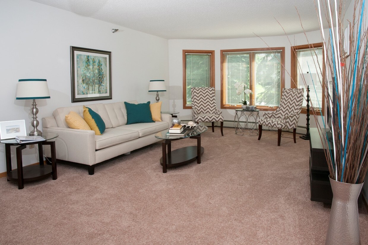 Oaks Lincoln Apartments Rentals Edina, MN