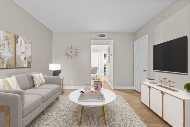 Interior Photo - The Pointe at White Oak