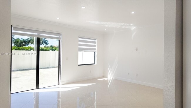 Foto del edificio - 3530 W 88th St