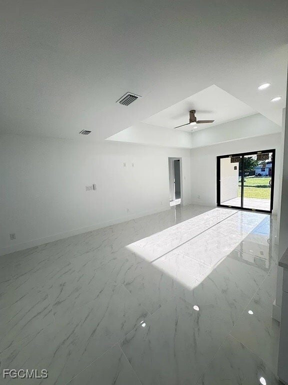 Building Photo - 15 Louisiana Rd