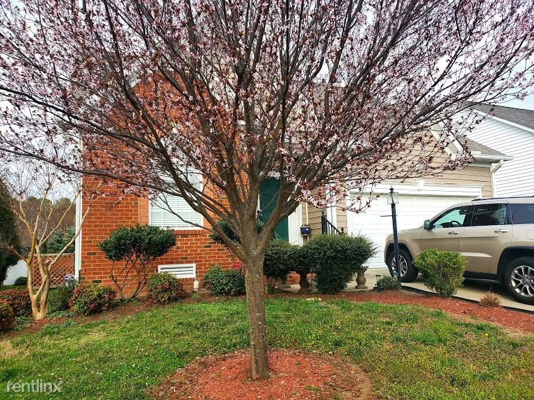 9733 Pemberton Crossing Dr, Richmond, VA 23294 House Rental in