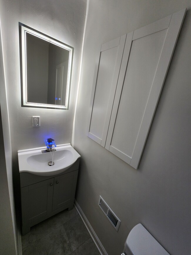 2nd Floor Full Bathroom Sink - 1128 S 54th St