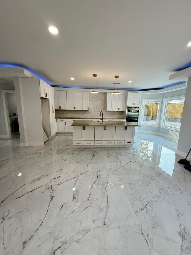 Foto del edificio - 1101 Doverville Ct