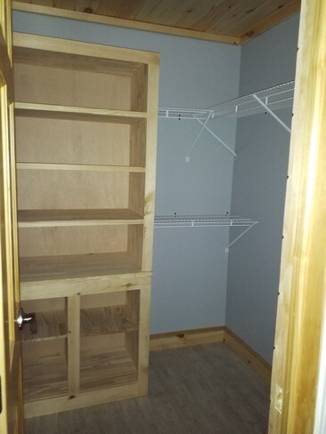Walk-in Closet Area - 178 Weatherby Rd