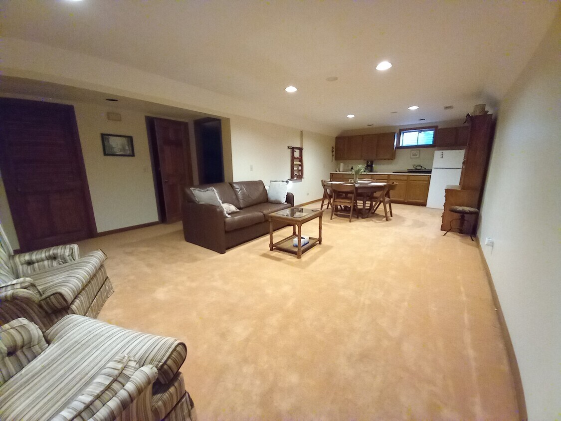 Spacious living room kitchenette - 223 Lexington Ave