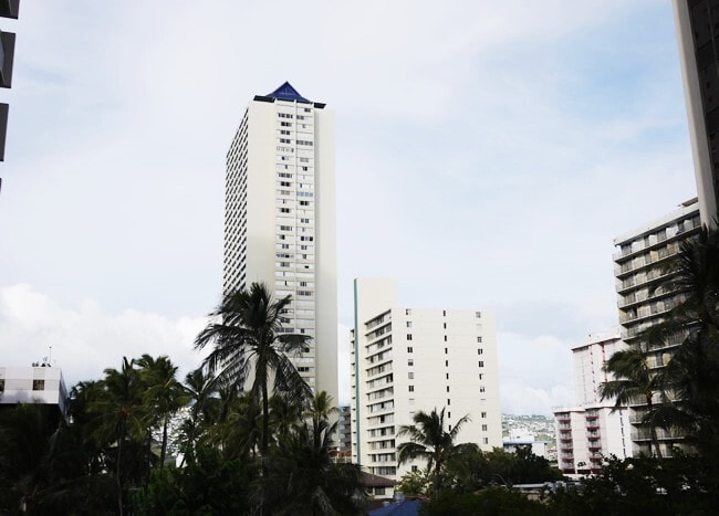 Foto del edificio - 445 Seaside Ave