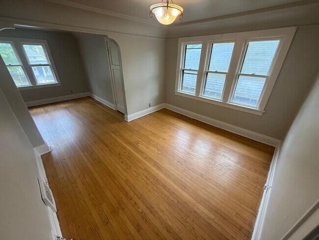 Building Photo - 2639 N 55th St