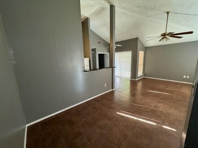 Foto del edificio - 3122 Trembling Creek Cir