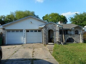 Building Photo - 11226 Concho St