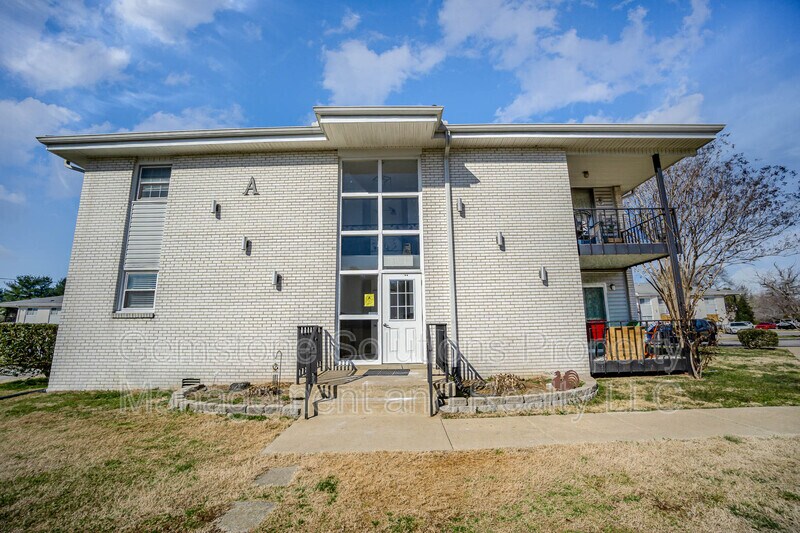 613 Hillsboro Rd Unit A23, Franklin, TN 37064 Condo for Rent in Franklin, TN