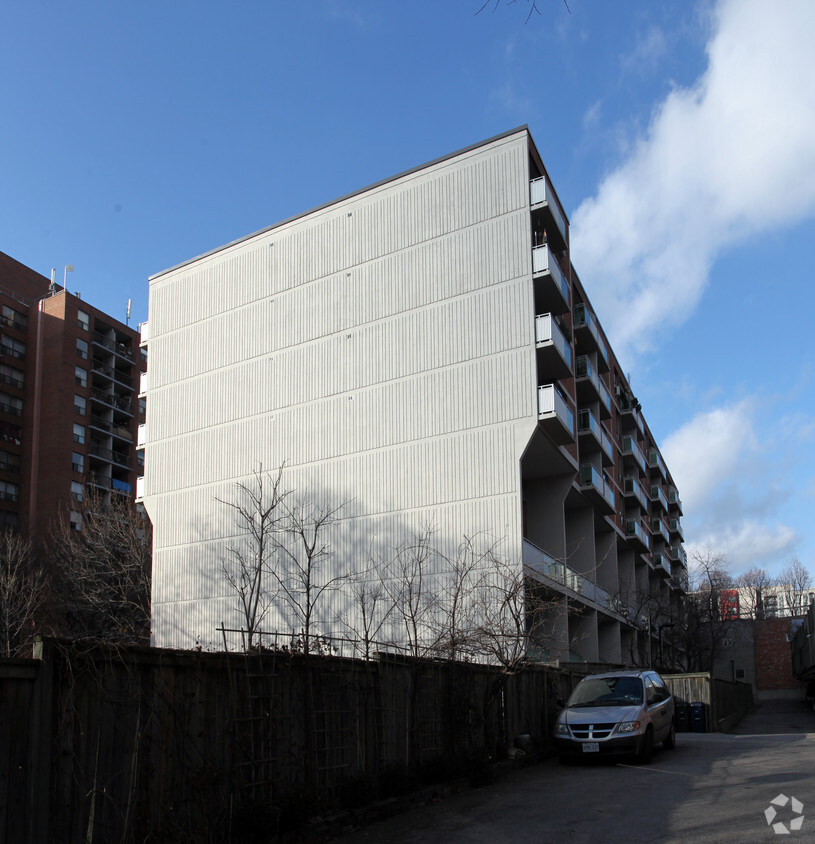 Photo du bâtiment - Diane Frankling Co-Op