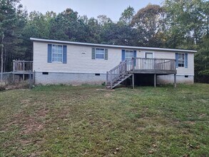 Building Photo - 560 Wynn Rd
