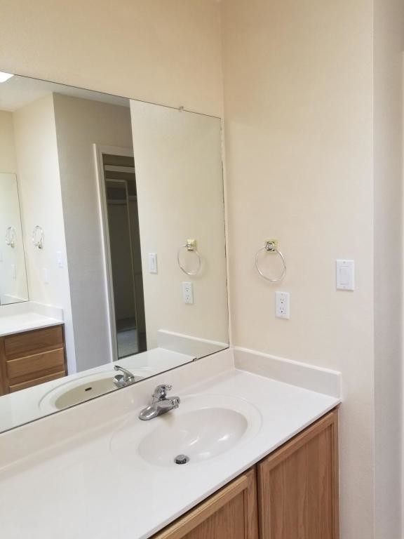 Building Photo - 6213 Harvest Maiden Way