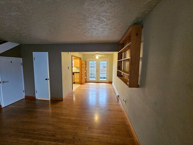 Foto del edificio - 2 Bed, 1.5 Bath in Bellingham!
