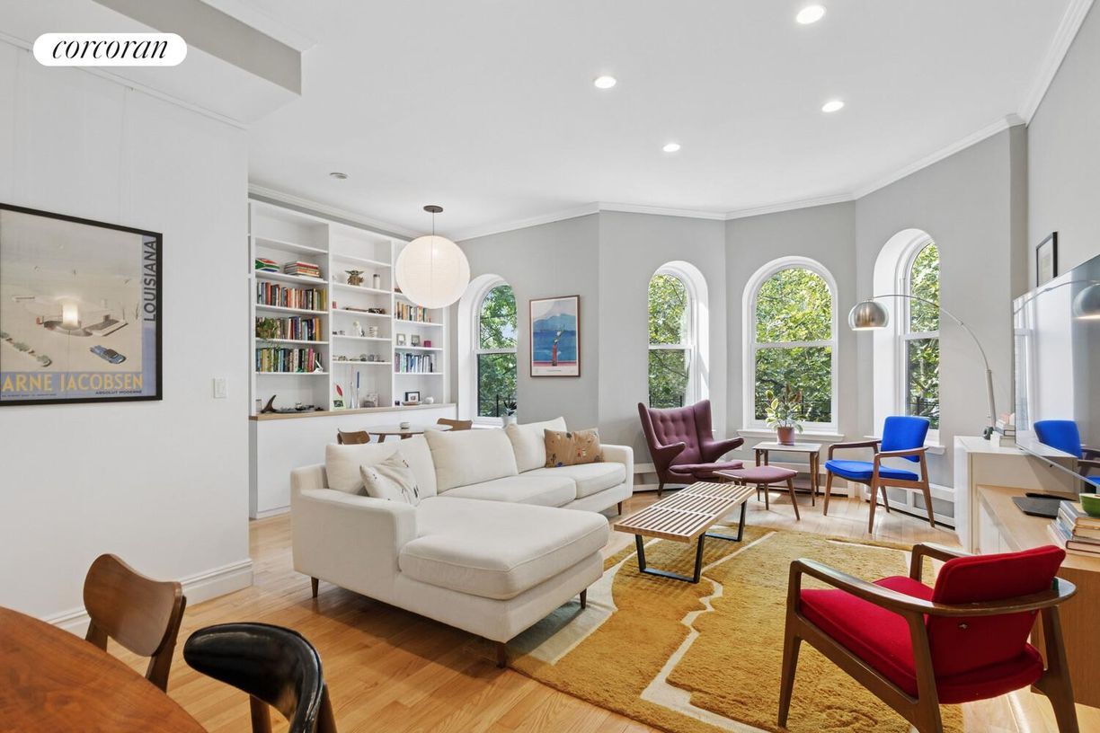 Foto principal - 357 4th St