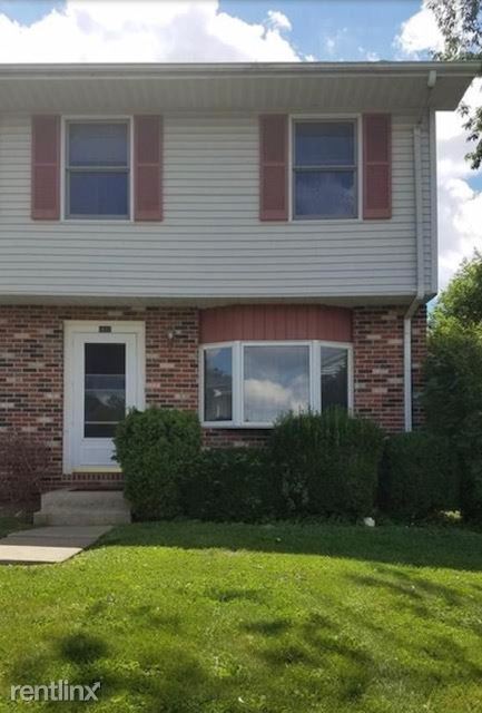 Foto principal - 2 br, 2.5 bath Townhome - 1822 Bayfield Ct